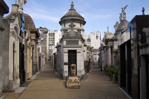 recoleta cemetery